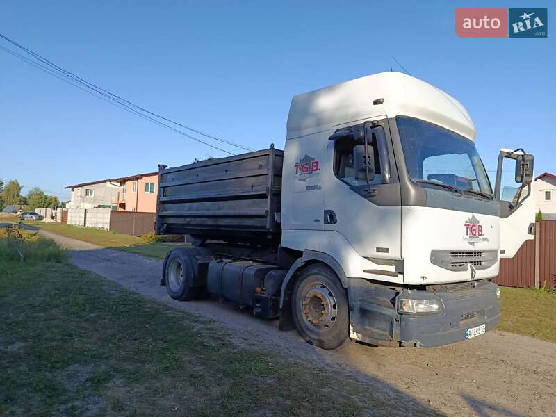 Renault Premium 2005