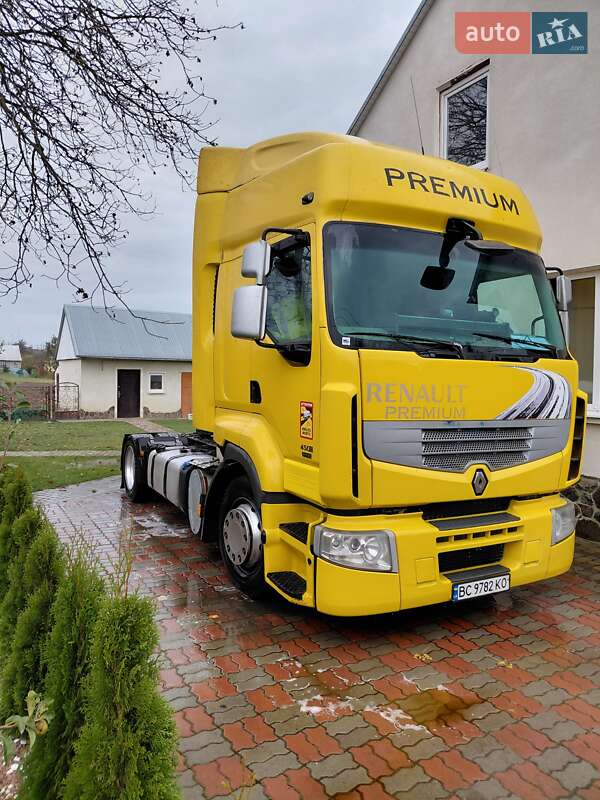 Тягач Renault Premium 2007 в Львове