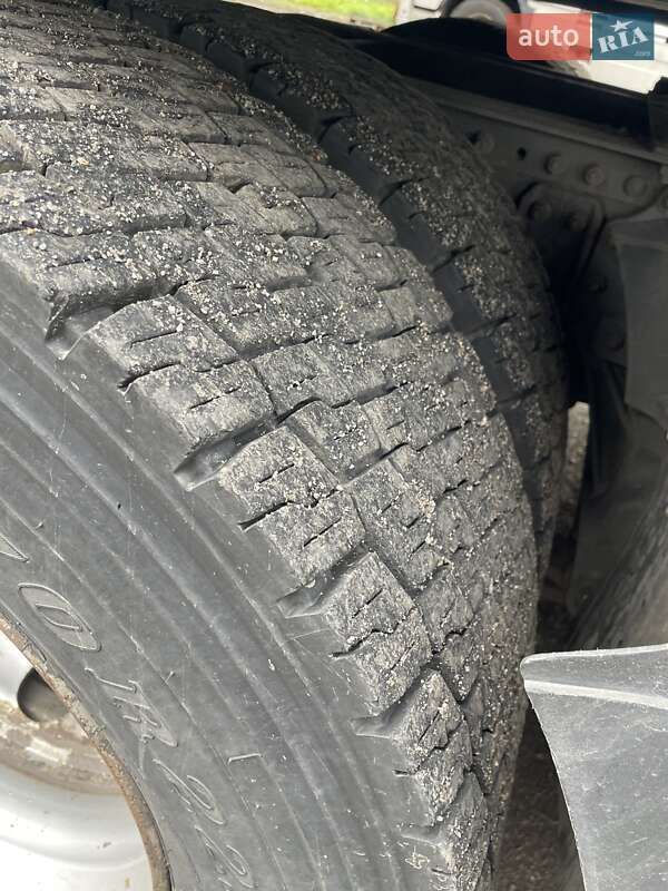 Тягач Renault Premium 2007 в Иршаве фото 5 Тягач Renault Premium 2007 в Иршаве