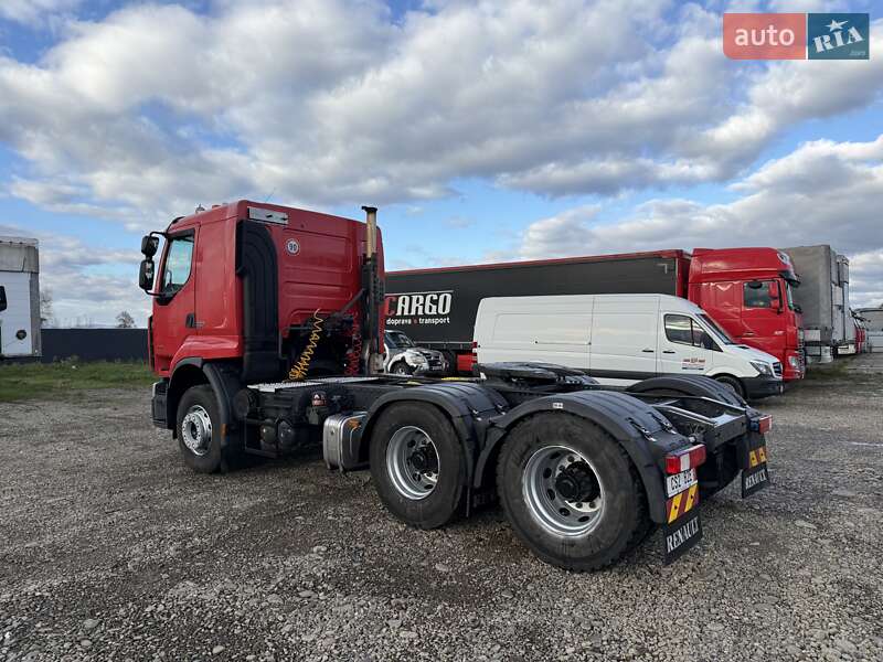 Тягач Renault Premium 2009 в Тячеві