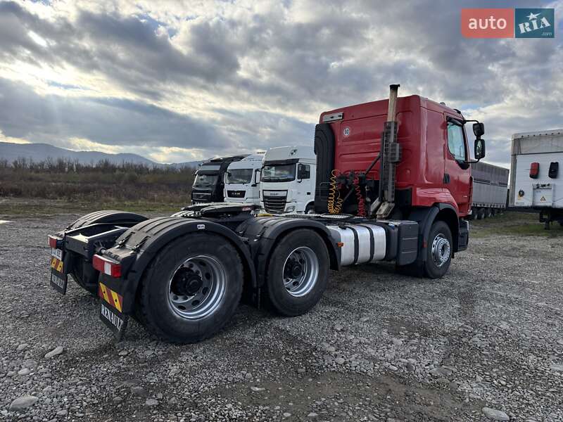 Тягач Renault Premium 2009 в Тячеві