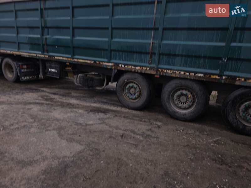 Контейнеровоз Renault Premium 2011 в Жашківу