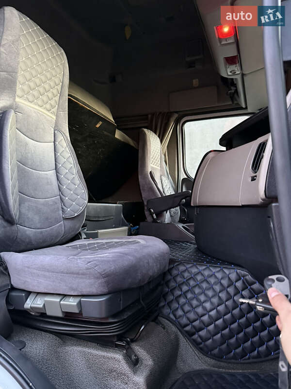 Тягач Renault Premium 2012 в Рівному