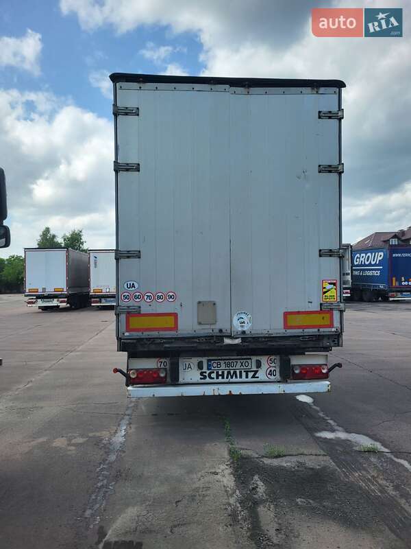 Тягач Renault Premium 2011 в Чернигове