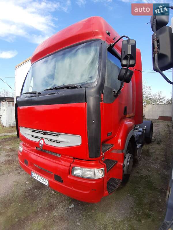 Тягач Renault Premium 2004 в Первомайске