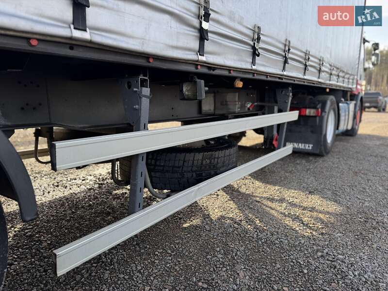 Тягач Renault Premium 2006 в Сарнах