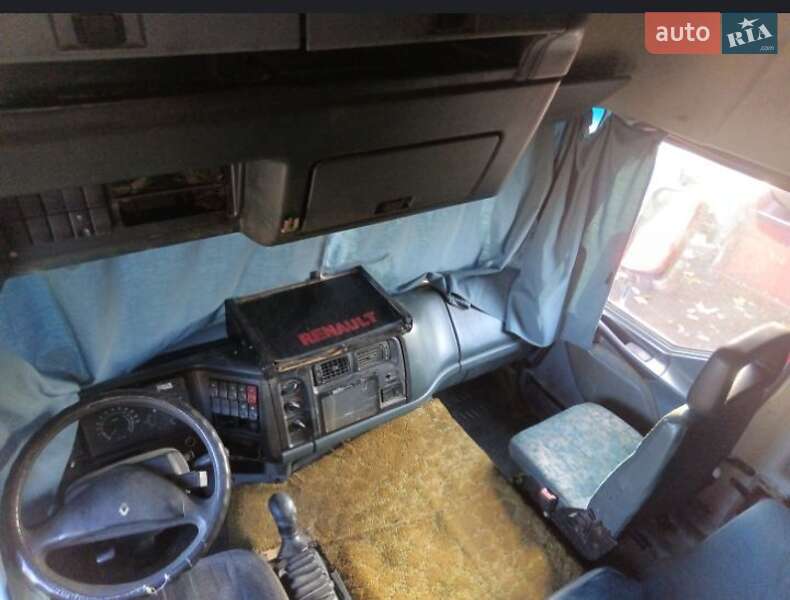 Тягач Renault Premium 1998 в Черкасах