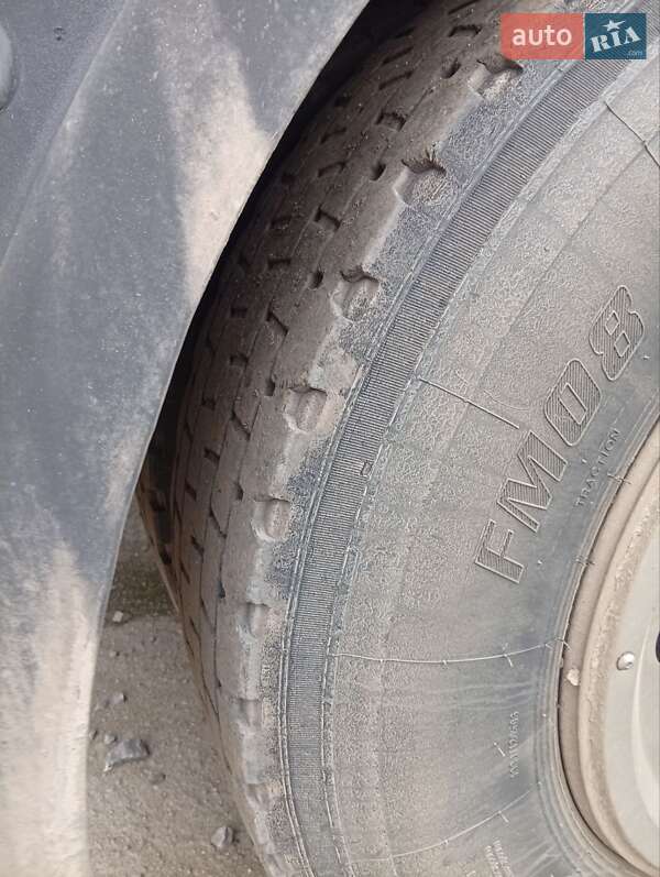 Самосвал Renault Premium 1999 в Кривом Роге