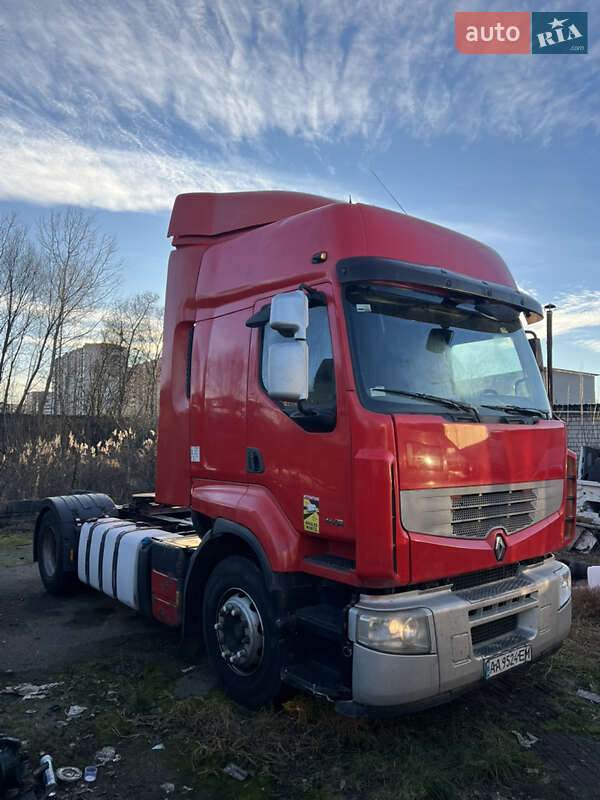 Renault Premium 2011