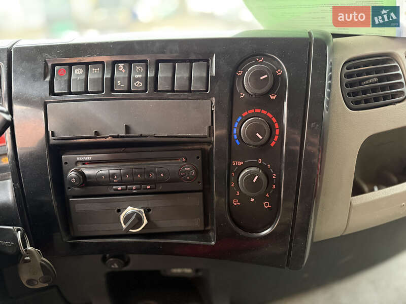 Мусоровоз Renault Premium 2010 в Киеве