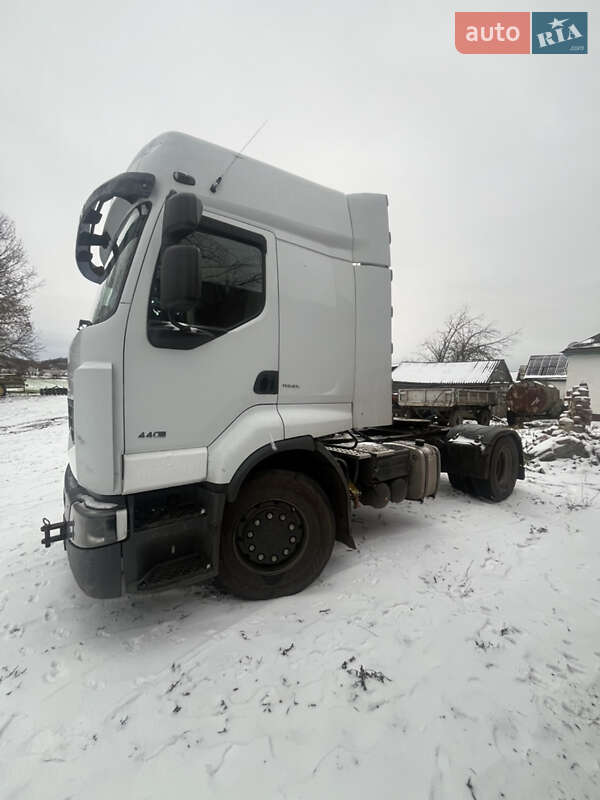 Тягач Renault Premium 2007 в Черкассах фото 2 Тягач Renault Premium 2007 в Черкассах