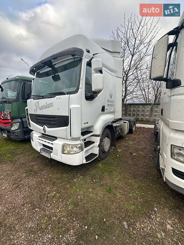 Тягач Renault Premium 2011 в Киеве