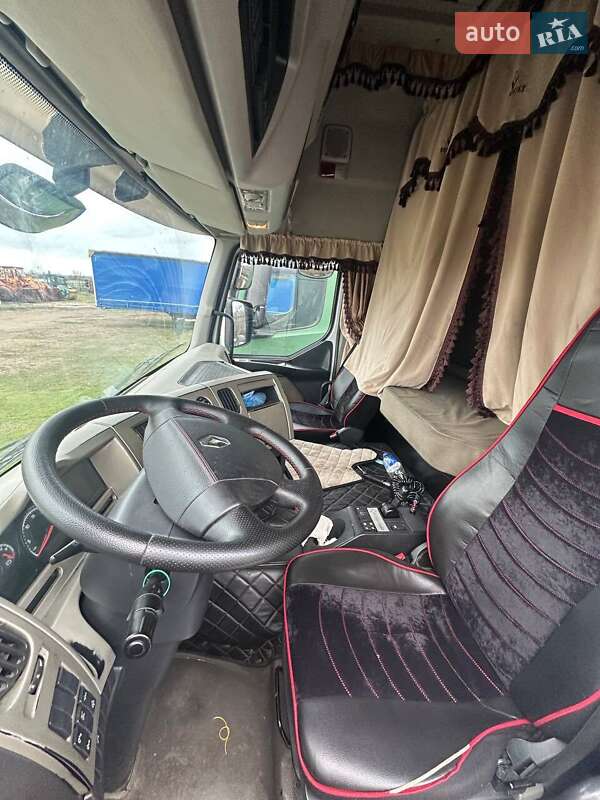Тягач Renault Premium 2011 в Киеве