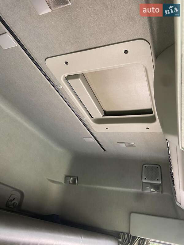 Тягач Renault Premium 2011 в Помошной