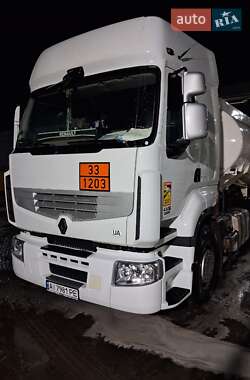 Тягач Renault Premium 2011 в Києві