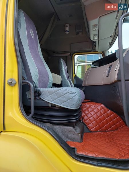 Тягач Renault Premium 2008 в Луцьку