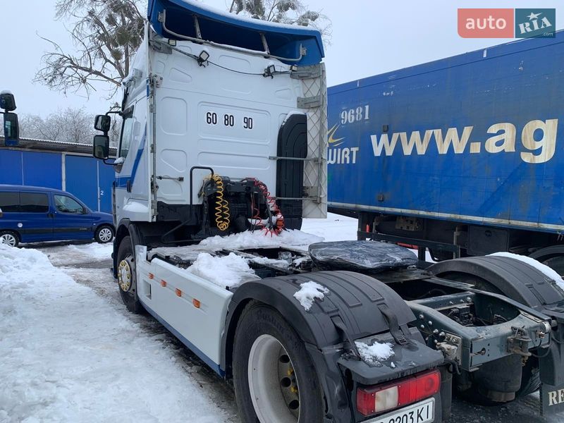 Тягач Renault Premium 2010 в Немирове