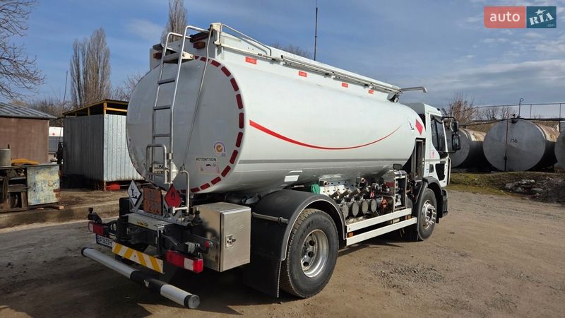 Бензовоз Renault Premium 2011 в Кропивницком фото 4 Бензовоз Renault Premium 2011 в Кропивницком