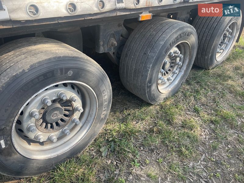 Тягач Renault Premium 2012 в Новояворівську