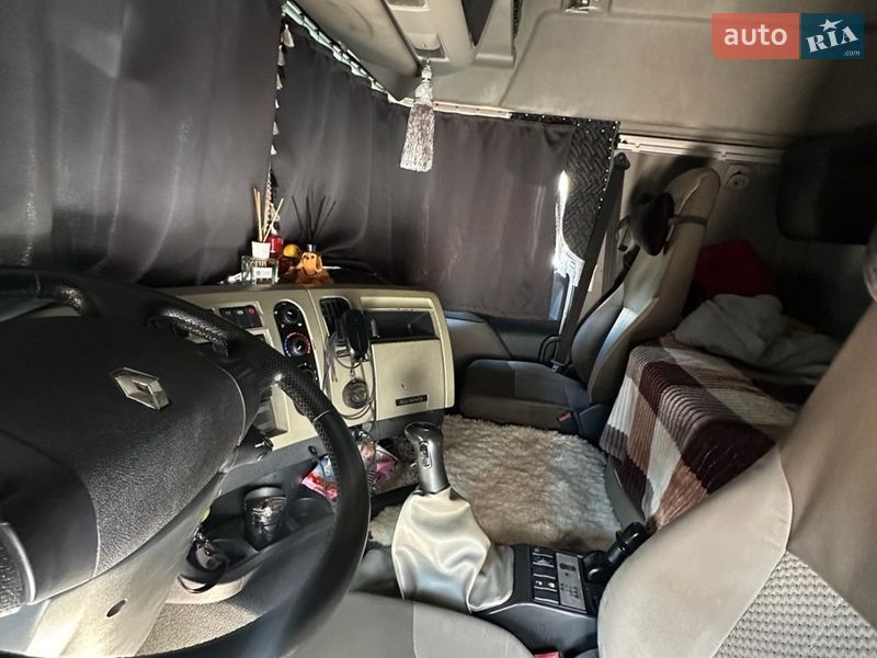 Тягач Renault Premium 2012 в Одессе