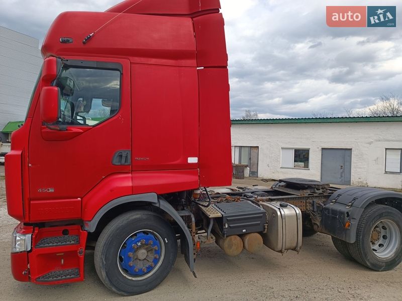 Тягач Renault Premium 2007 в Кременчуці фото 4 Тягач Renault Premium 2007 в Кременчуці