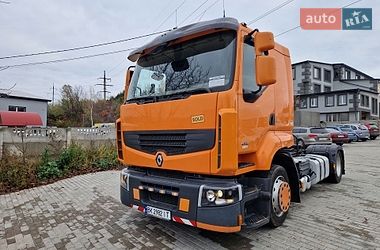 Тягач Renault Premium 2010 в Ровно