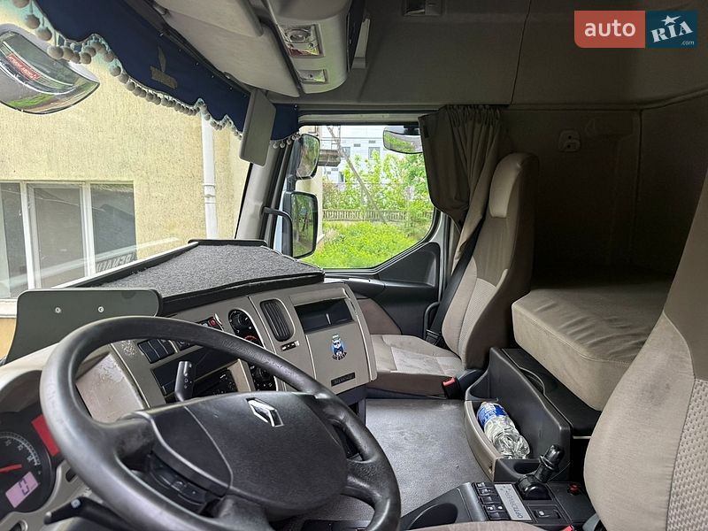 Тягач Renault Premium 2011 в Броварах