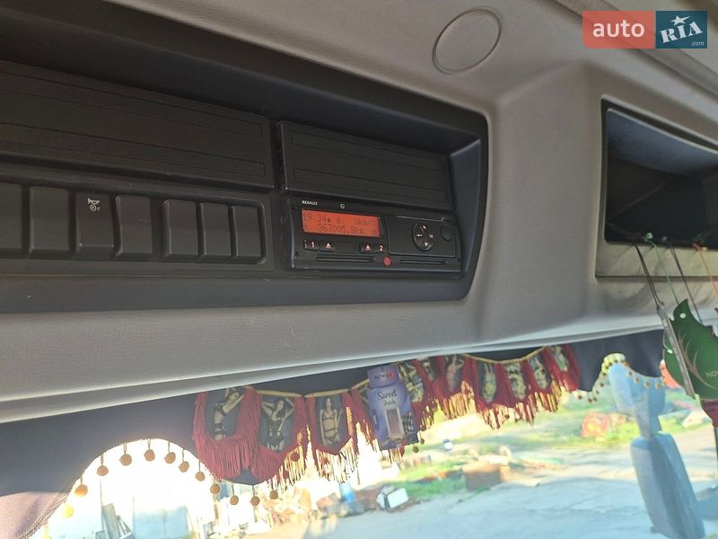 Бензовоз Renault Premium 2009 в Ладижині