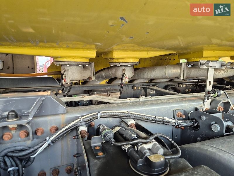 Бензовоз Renault Premium 2009 в Ладижині