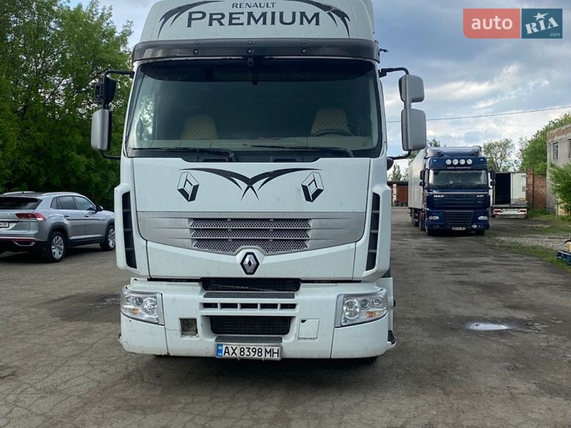 Тягач Renault Premium 2010 в Дніпрі
