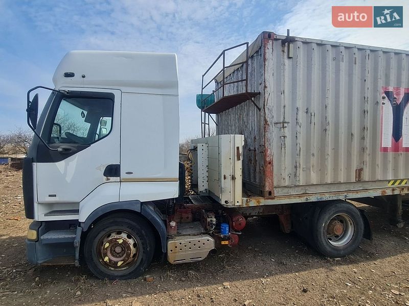 Контейнеровоз Renault Premium 1999 в Миколаєві фото 2 Контейнеровоз Renault Premium 1999 в Миколаєві