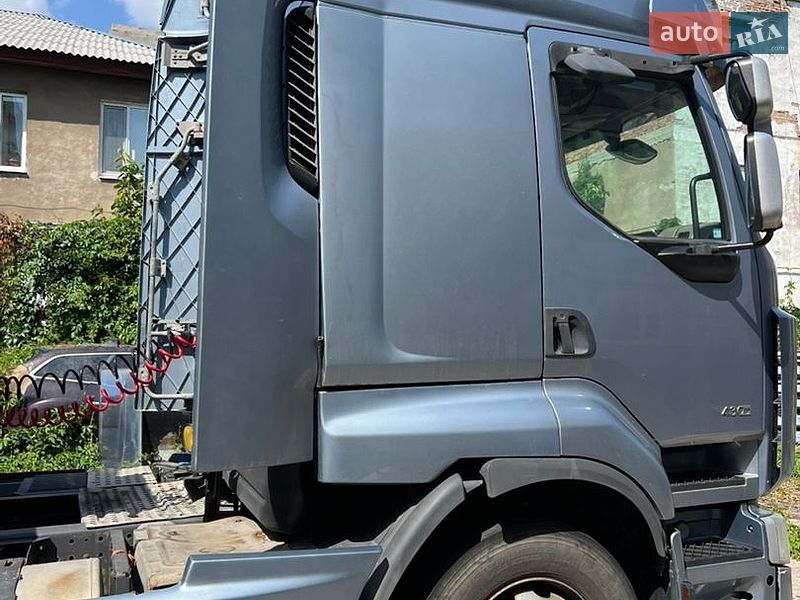 Тягач Renault Premium 2012 в Харькове