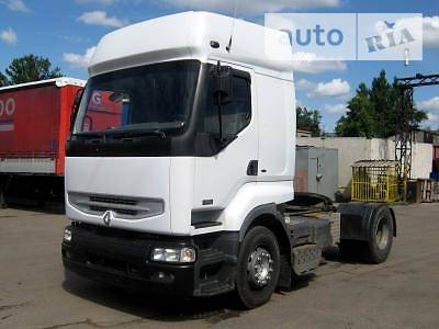 Тягач Renault Premium 2002 в 