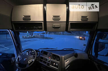 Тягач Renault Range T/T-Series  2015 в 