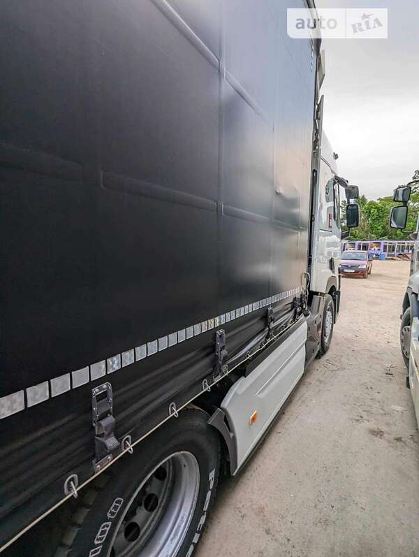 Тягач Renault Range T/T-Series  2015 в Львові