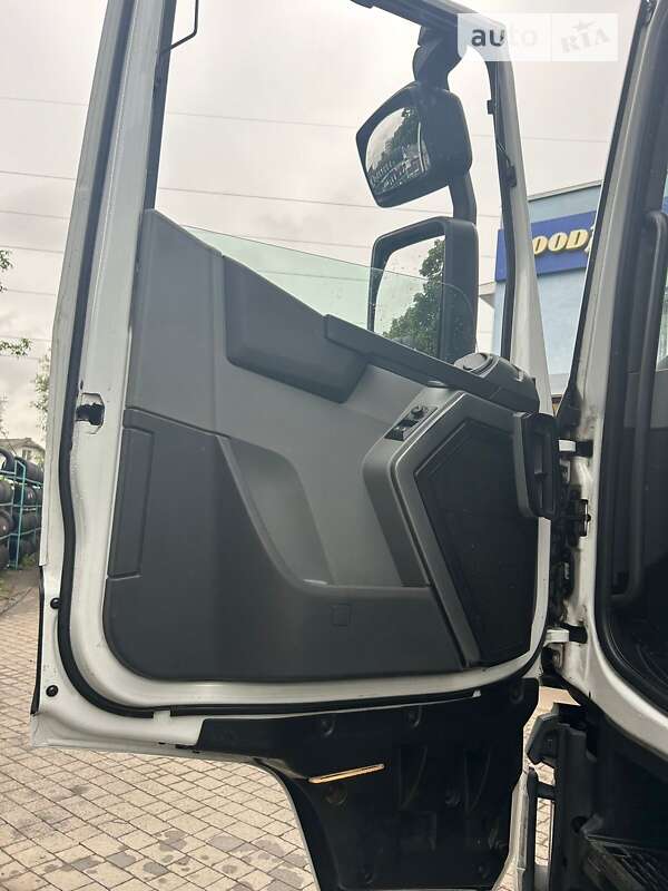 Тягач Renault Range T/T-Series  2014 в Івано-Франківську