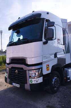 Тягач Renault Range T/T-Series  2015 в 