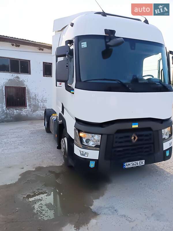 Тягач Renault Range T/T-Series  2015 в 