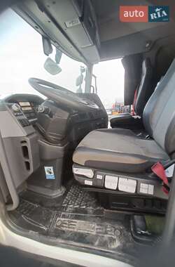 Тягач Renault Range T/T-Series  2015 в 