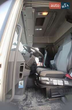 Тягач Renault Range T/T-Series  2015 в 
