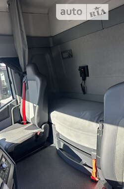 Тягач Renault Range T/T-Series  2015 в 