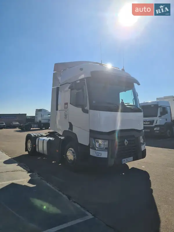 Тягач Renault Range T/T-Series  2015 в 