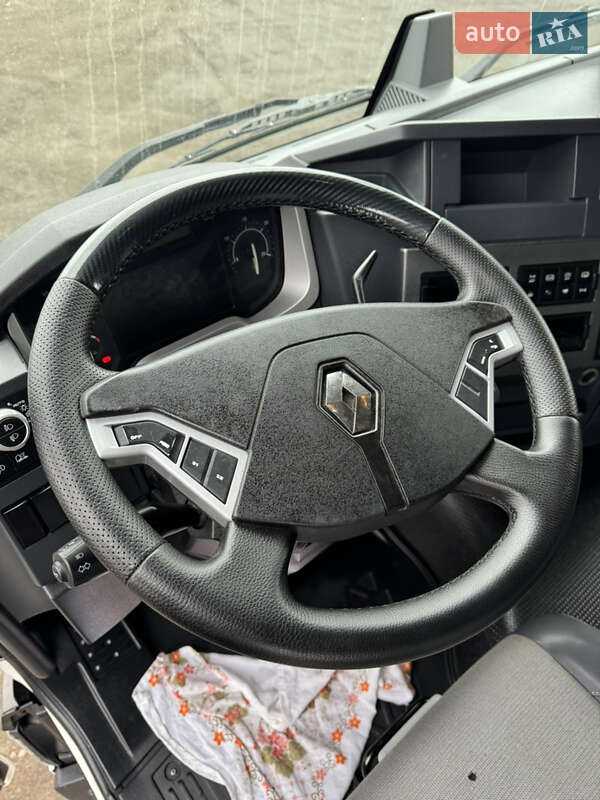 Тягач Renault Range T/T-Series  2015 в Києві
