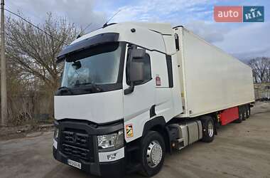 Тягач Renault Range T/T-Series  2014 в 