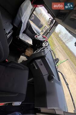 Тягач Renault Range T/T-Series  2013 в 