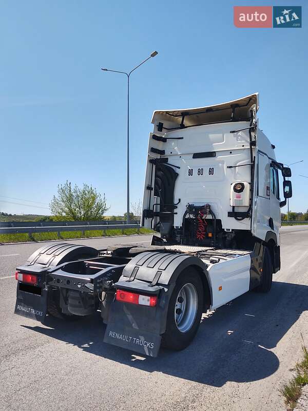 Тягач Renault Range T/T-Series  2016 в Рівному