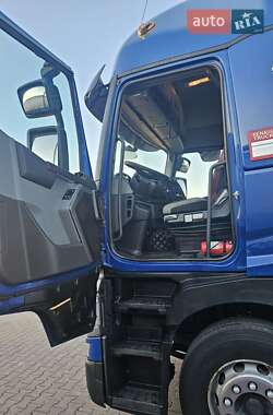 Тягач Renault Range T/T-Series  2015 в 