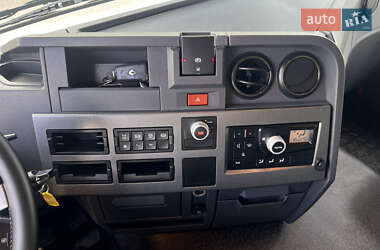 Тягач Renault Range T/T-Series  2014 в 