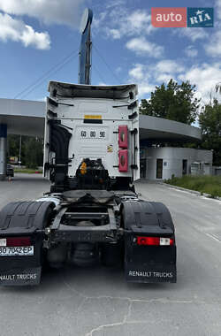 Тягач Renault Range T/T-Series  2015 в 