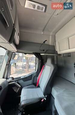 Тягач Renault Range T/T-Series  2015 в 